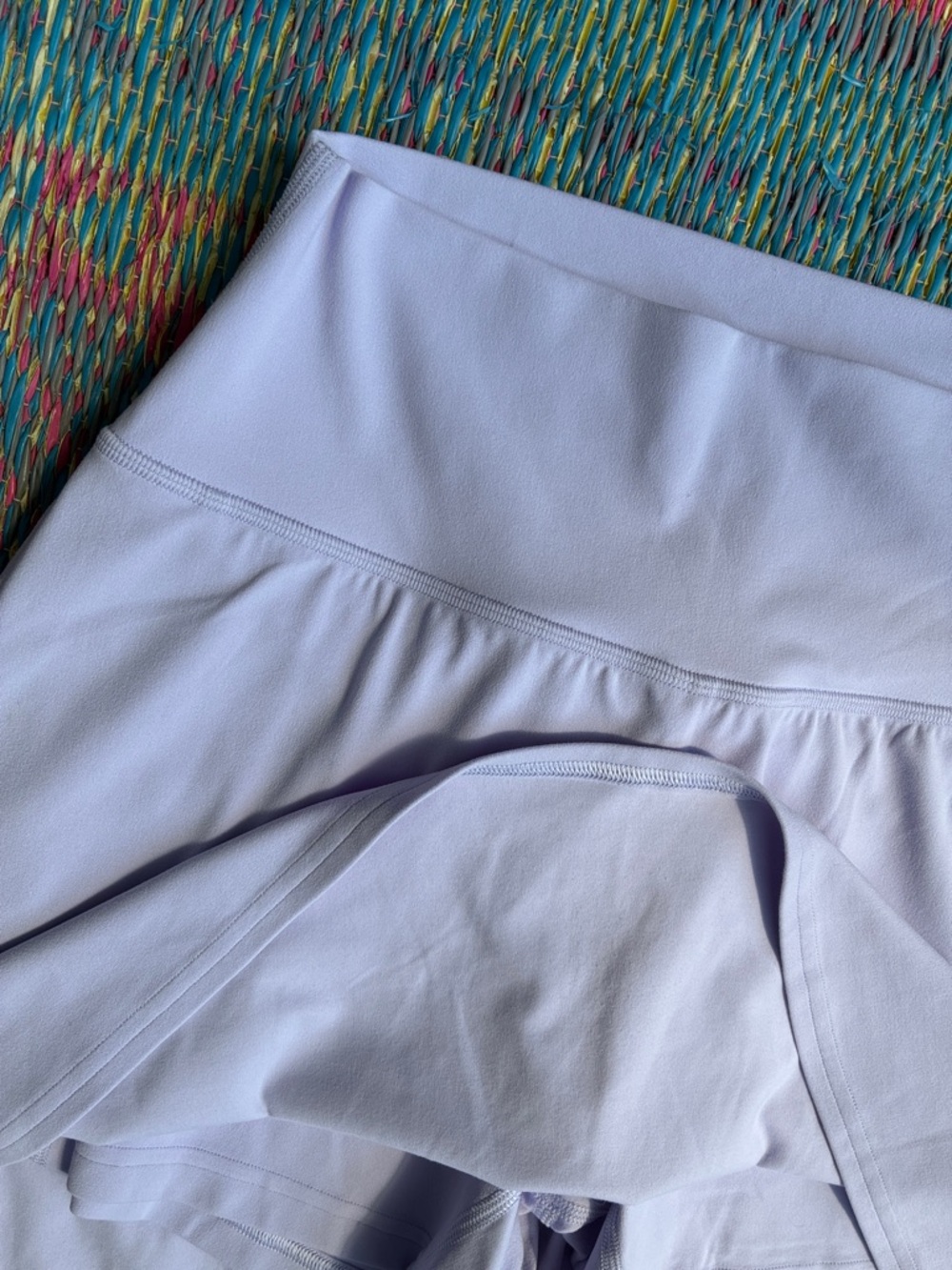 Lululemon pale lavender workout skirt size 8 - Picture 3 of 6